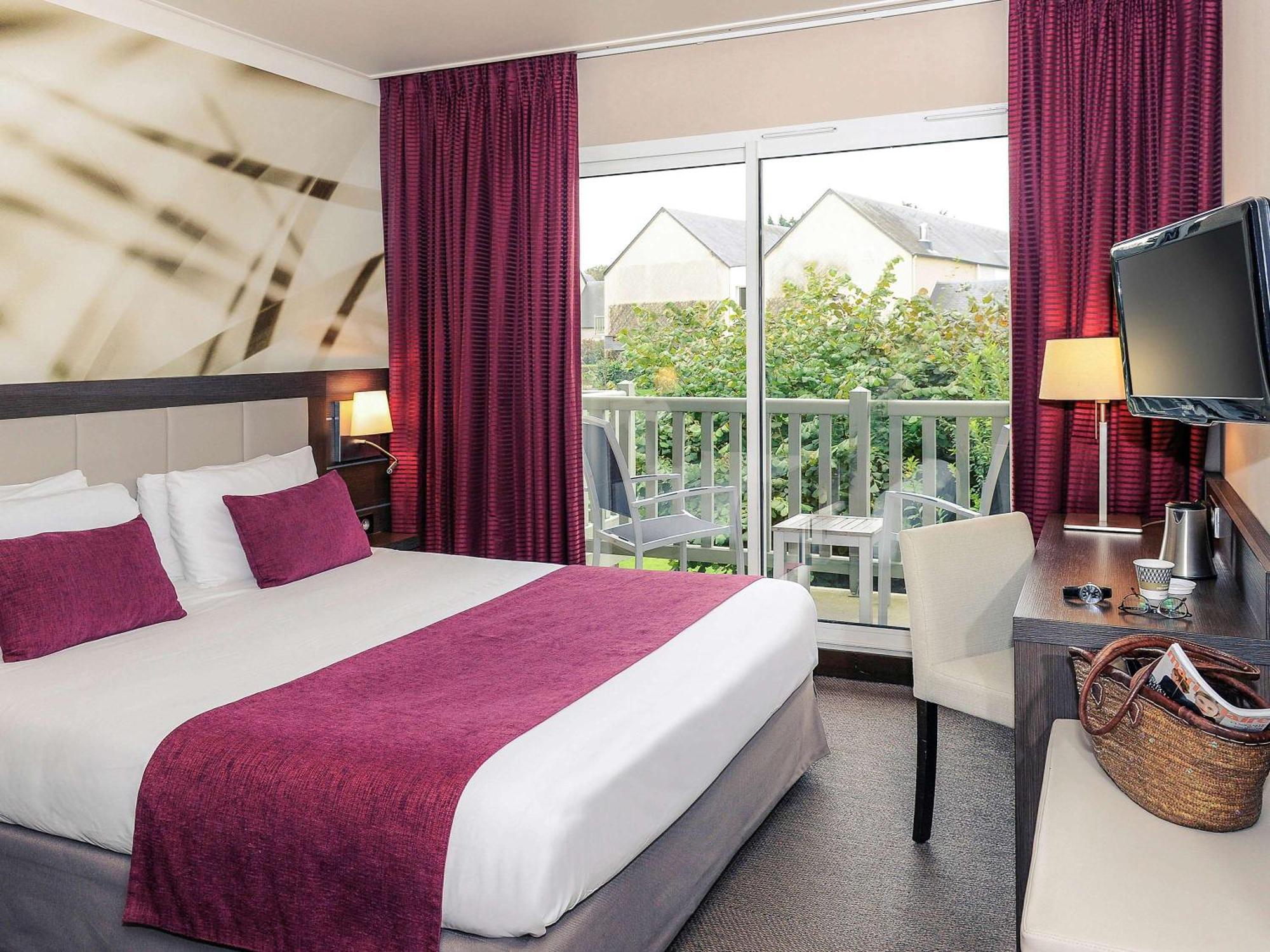 Mercure Bayeux Omaha Beach Пор-ан-Бессен-Юппен Екстер'єр фото